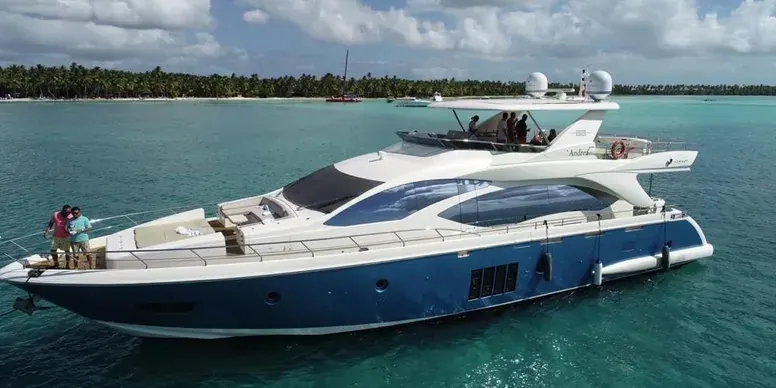 Cana Boat
